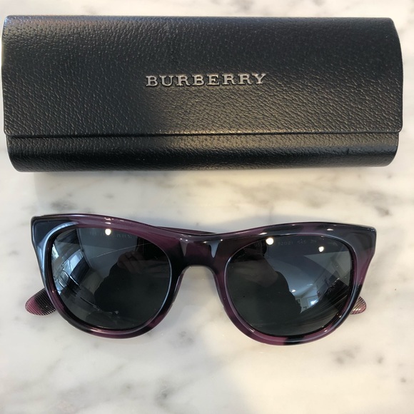 Burberry sunglasses - Picture 3 of 11